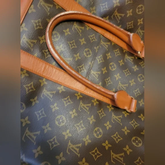 Authentic Vintage Louis Vuitton Monogram Travel "GM" tote - Picture 3 of 15